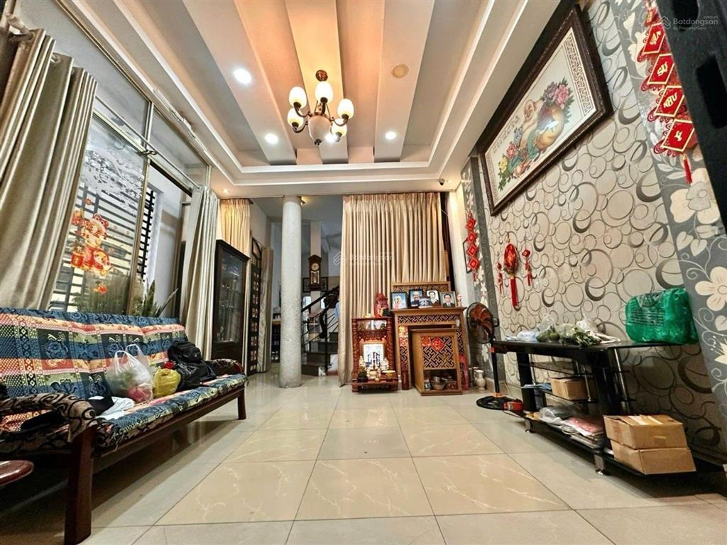 Hẻm xe hơi gần mặt tiền, gần đh hồng bàng bình thạnh  4 tầng  7pn 7wc, 4.2mx22m, cn 88m2  10.4ty