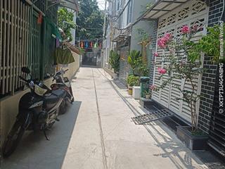 Tin nổi không  bán nhà quận 7 sát q4, dt 120m2, shr chỉ 5.2 tỷ