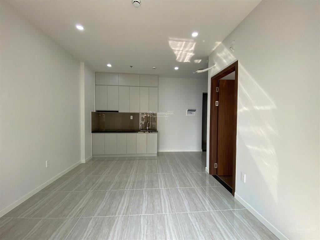 Giỏ hàng bcons city căn góc 2pn  2wc, ntcb, giá 5,7 triệu/tháng sp 24/7.