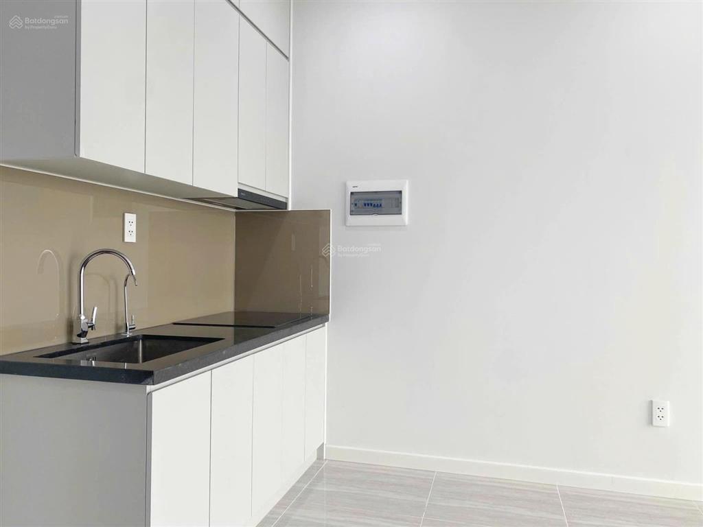 Giỏ hàng bcons city căn góc 2pn  2wc, ntcb, giá 5,7 triệu/tháng sp 24/7.