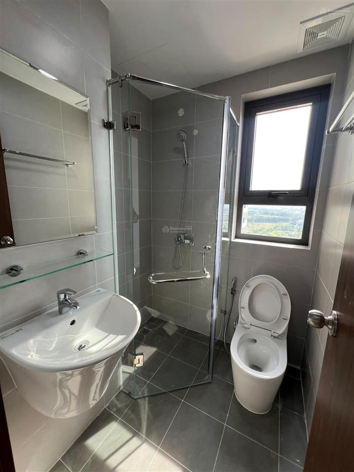 Căn hộ 2pn  2wc cao cấp  dọn vào ở ngay, tiện nghi sẵn sàng, nội thất chỉnh chu, chất lượng.