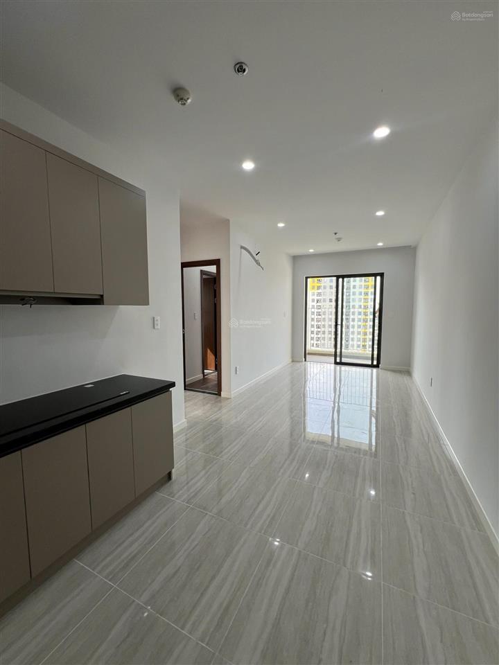 Căn hộ 2pn  2wc cao cấp  dọn vào ở ngay, tiện nghi sẵn sàng, nội thất chỉnh chu, chất lượng.