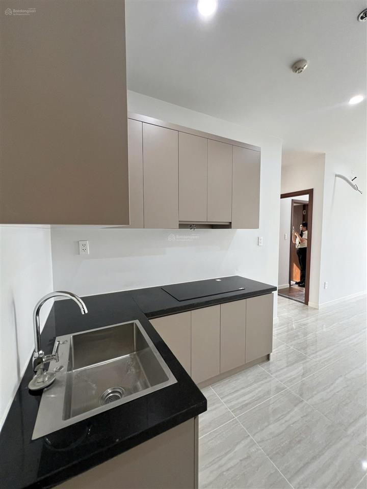 Căn hộ 2pn  2wc cao cấp  dọn vào ở ngay, tiện nghi sẵn sàng, nội thất chỉnh chu, chất lượng.