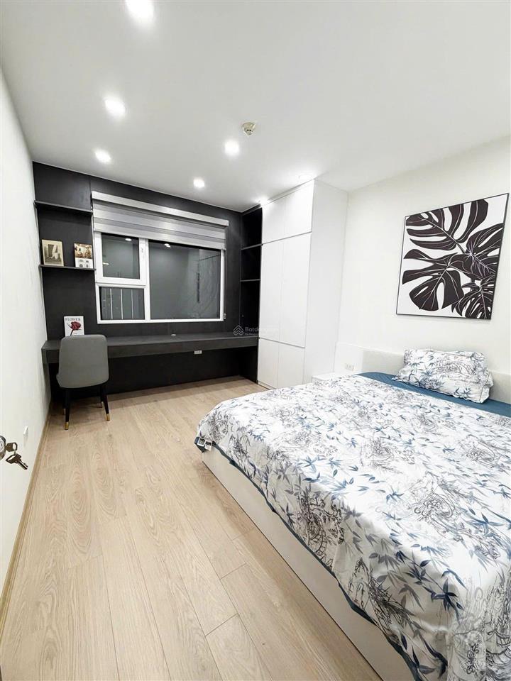 Ngay trung tâm hà nội  căn 3pn 96m2 flc 36 phạm hùng giá 8x tỷ full nội thất