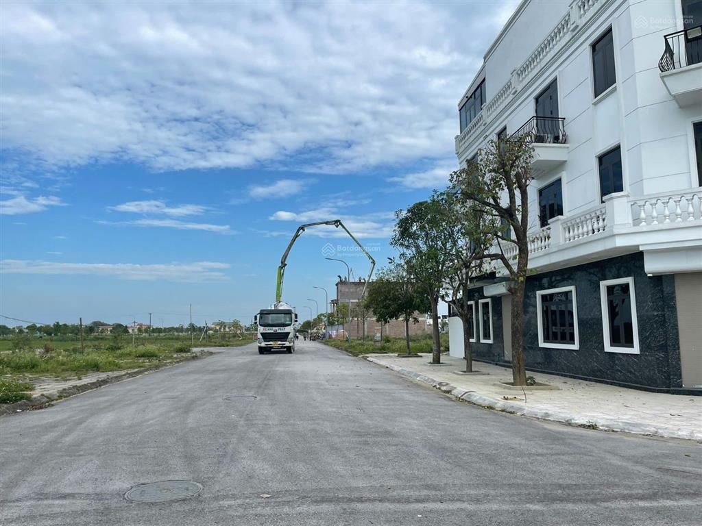 Đất nền sổ đỏ trung tâm phường quảng phú
