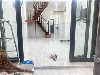 Bán nr võ văn kiệt, giá cực chất 6,2 tỷ, 27 m2, 2pn, 2wc, p cầu kho, q.1, hcm