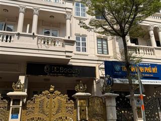 Hàng hiếm  nhà phố có hầm 5m x 20m, 1 hầm + 4 tầng có thang máy, cityland park hills gò vấp