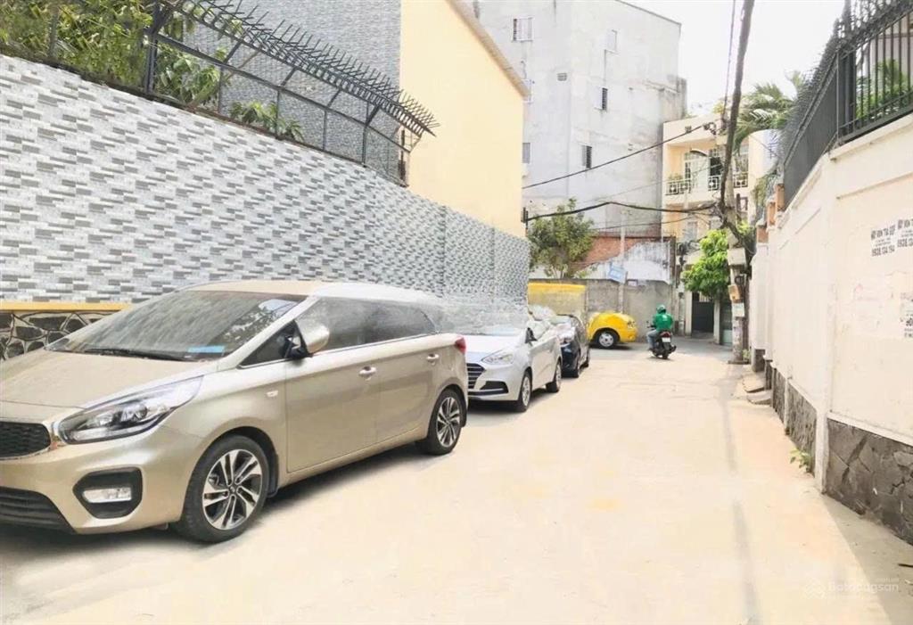 Bán nhà cấp 4, ngang 13,6m2, đường lê quang định, phường 1, gò vấp,