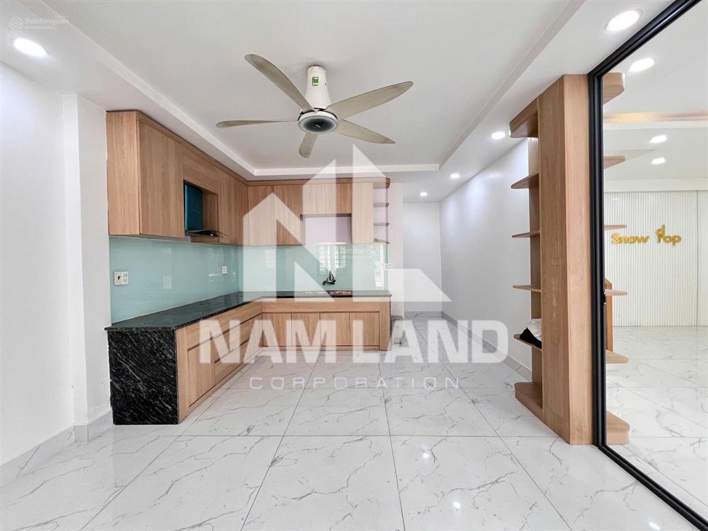 Cho thuê vp kết hợp ở, căn góc 2mt, 3pn, sàn trống, sân hông, giá 35tr