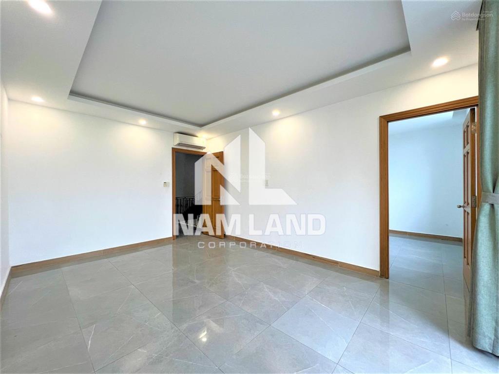 Nhà cho thuê ở kết hợp văn phòng, sân 10m, trệt 2 lầu, giá 35tr