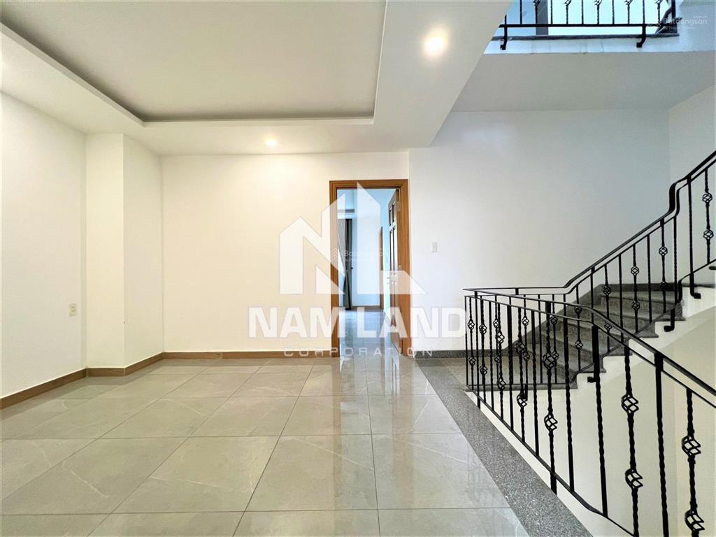 Nhà cho thuê ở kết hợp văn phòng, sân 10m, trệt 2 lầu, giá 35tr