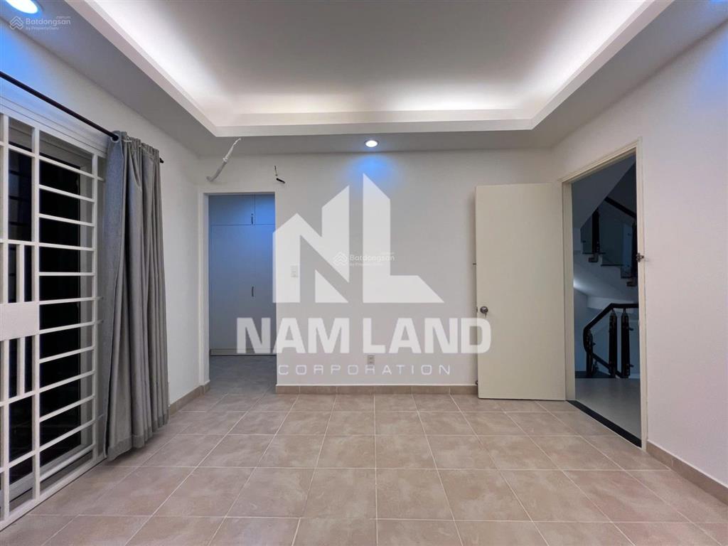 Cho thuê nhà 5pn, 5wc, 200m2, 40tr, tại liên phường, phước long b, q9, hcm