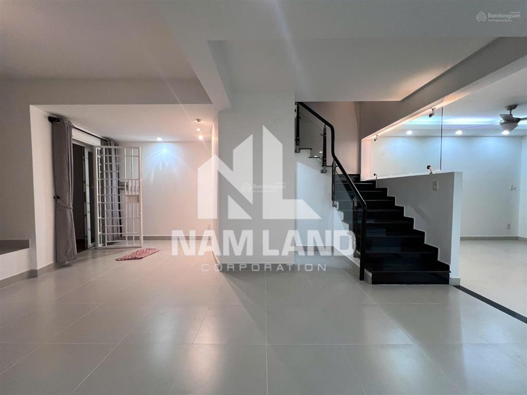 Cho thuê nhà 5pn, 5wc, 200m2, 40tr, tại liên phường, phước long b, q9, hcm