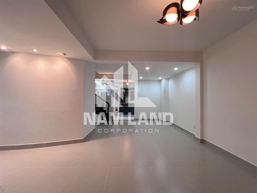 Cho thuê nhà 5pn, 5wc, 200m2, 40tr, tại liên phường, phước long b, q9, hcm