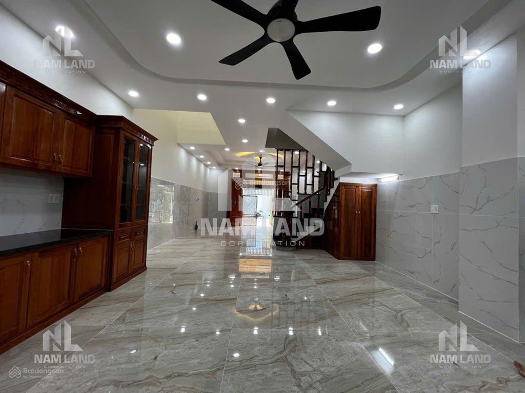 Nhà mới 100% cho thuê vp,trệt 3 lầu,6pn,6wc,giá 28tr