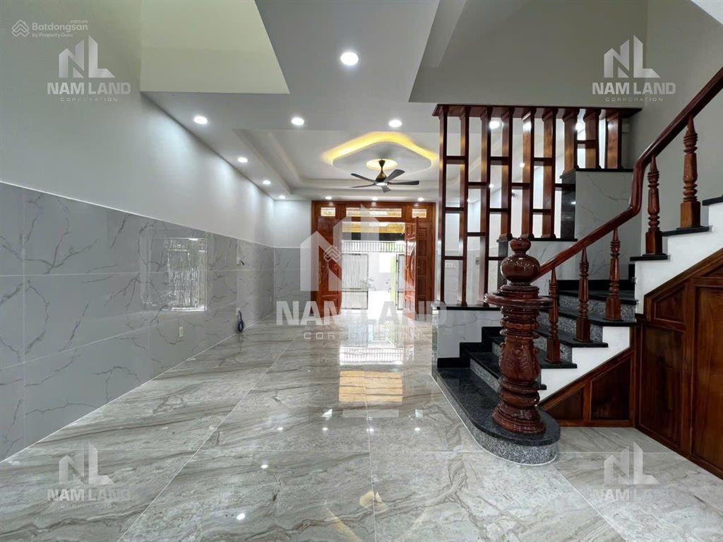 Nhà mới 100% cho thuê vp,trệt 3 lầu,6pn,6wc,giá 28tr