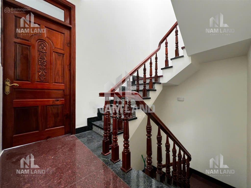 Nhà mới 100% cho thuê vp,trệt 3 lầu,6pn,6wc,giá 28tr