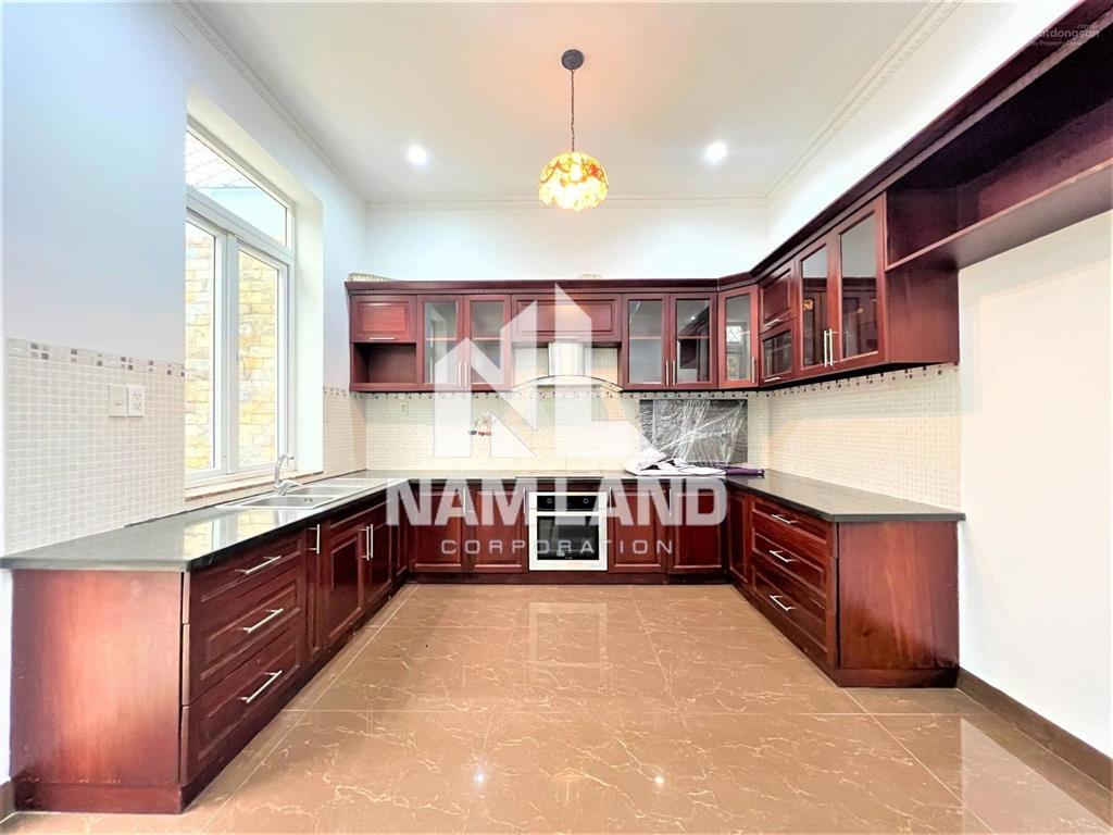 Nhà cho thuê trệt 2 lầu,120m2,5pn,5wc,giá 28tr