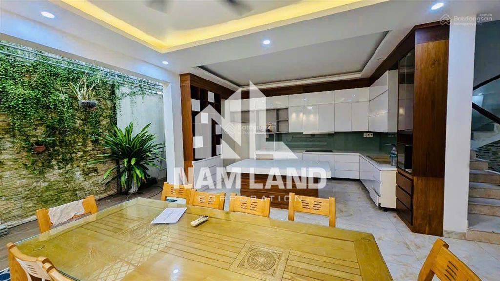 Cho thuê nhà gần ubnd thủ đức, trệt 2 lầu,full nội thất, giá 50tr