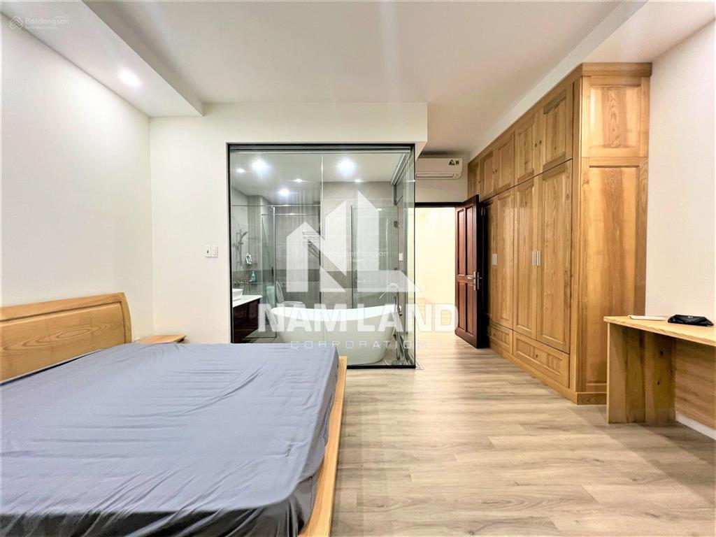 Nhà cho thuê 180m2,full nội thất,đường lớn,kdc yên tĩnh,giá 20tr