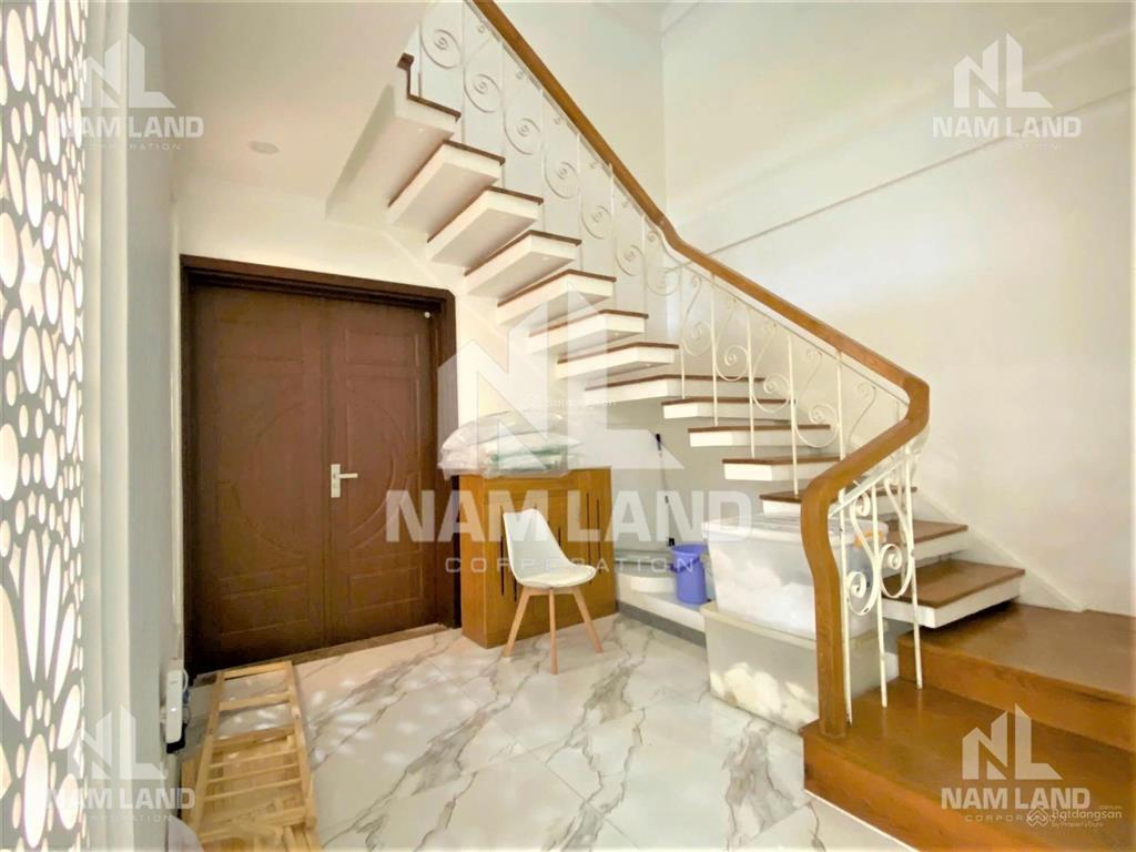 Nhà cho thuê full nội thất hiện đại, trệt 3 lầu,5pn,thang máy,giá 38tr