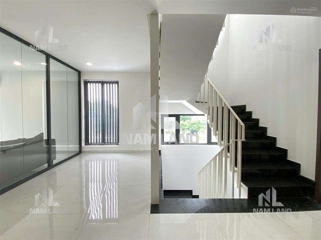 Nhà cho thuê ở kết hợp văn phòng,trệt 4 lầu,ntcb,đường lớn dễ kinh doanh,giá 30tr