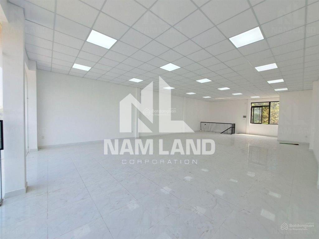 Cho thuê sàn văn phòng trống, trệt 4 lầu,200m2,góc 2 mặt tiền,giá 40tr