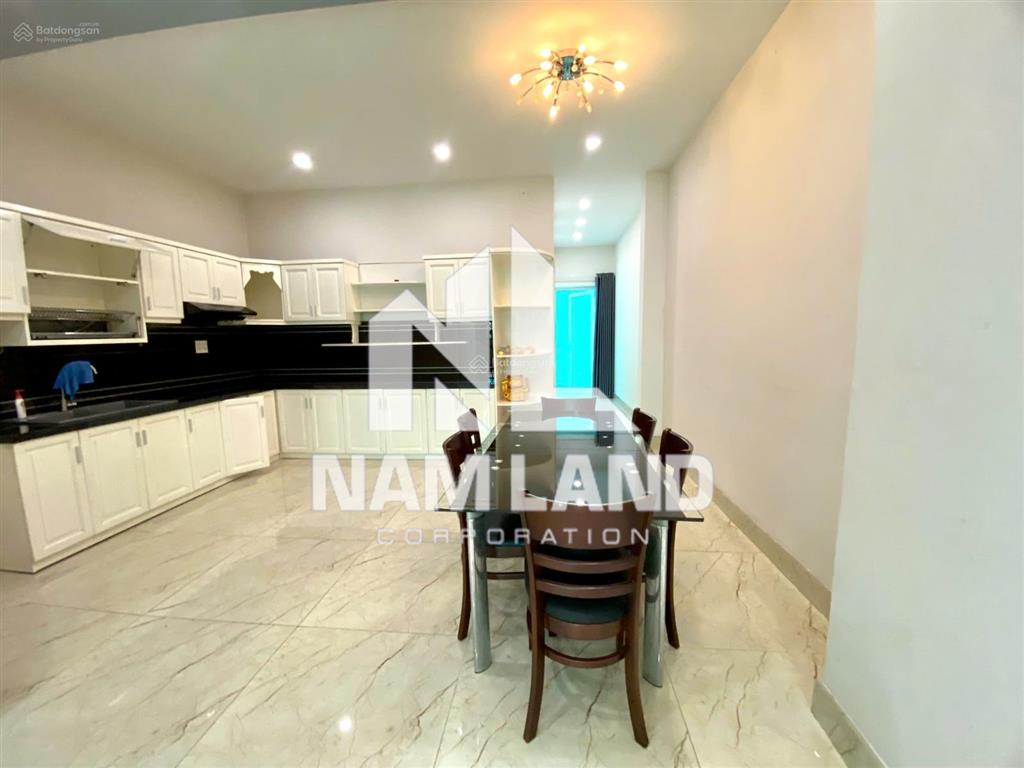 Nhà cho thuê văn phòng kết hợp ở, trệt 2 lầu, full nt, 5pn, giá 29tr