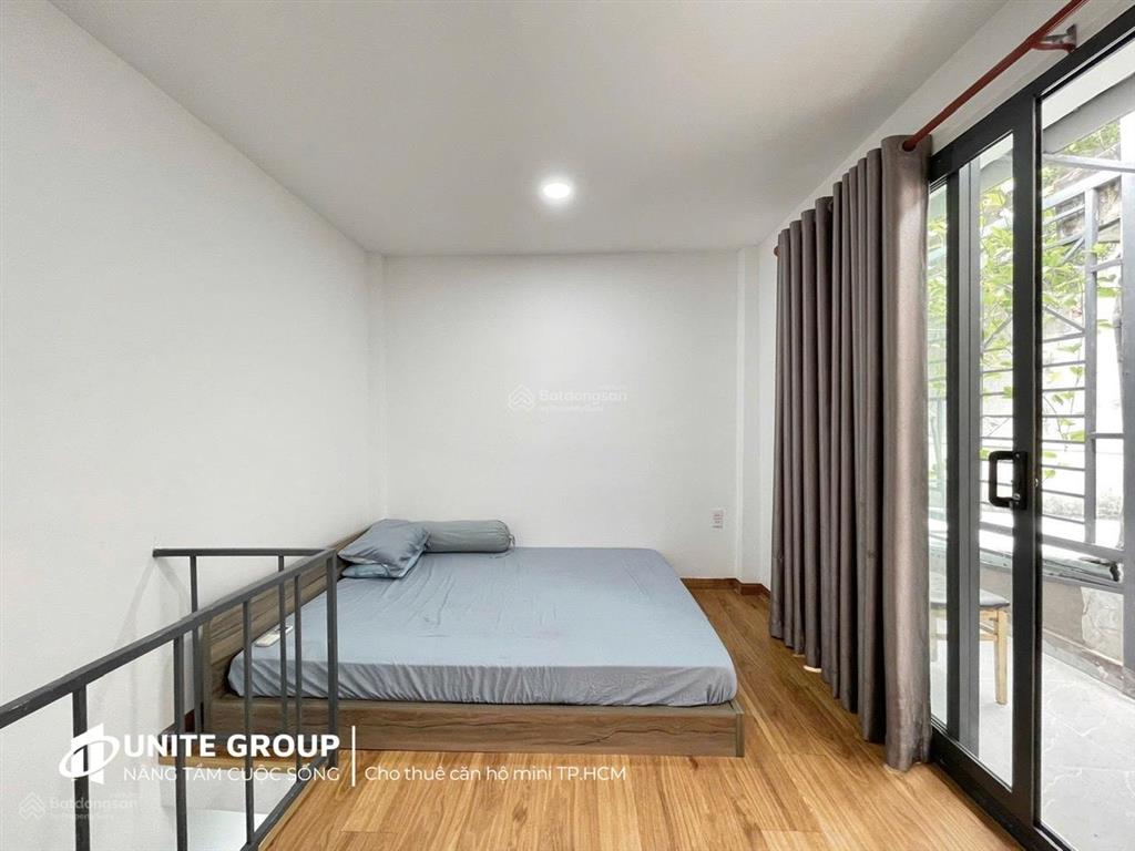 Trống sẵn 1 phòng duplex full nt gác cao 2mgần ngã tư hàng xanh, thuận tiện di chuyển quận 1, 2, 3