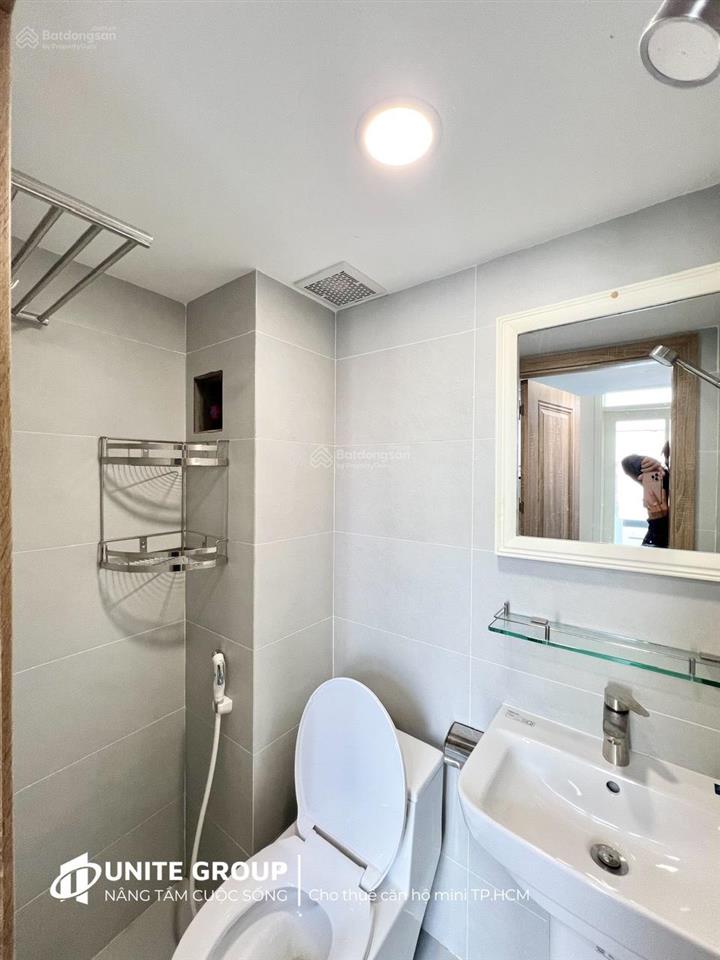 Phòng đẹp giá sốc chỉ 6tr5 duplex ban công gác cao 2m ngay ung văn khiêm gần landmark 81, hàng xanh