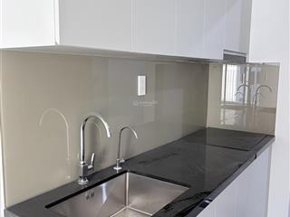 Căn studio sẵn nt, chỉ 5tr5, cọc 7tr nhẹ nhàng dọn vào ở ngay. quan tâm alo em 0938 503 *** nhaa