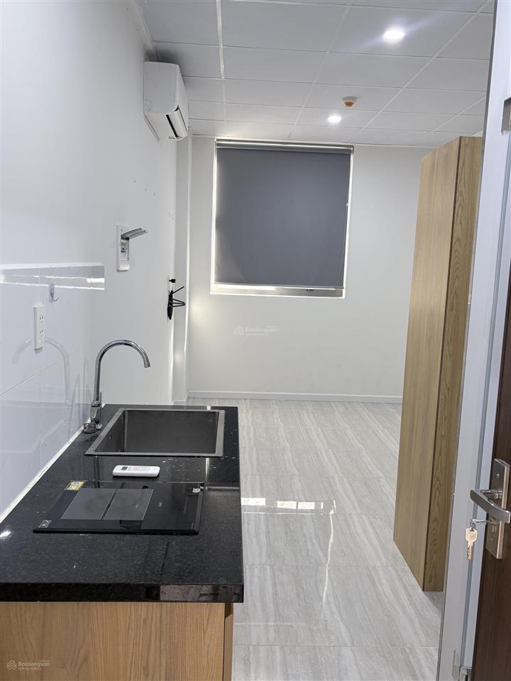 Căn mini 17m3, chỉ 4triệu, phù hợp sinh viên, ở từ 12 người. sẵn máy lạnh, bếp, tủ,..tiện ích full