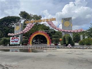 Siêu phẩm q. 3 quỹ đất vàng mặt tiền cmt8 ngay cv lê thị riêng