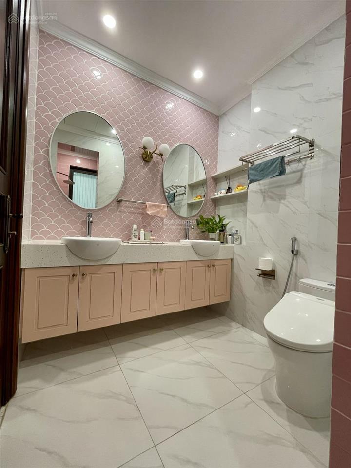 Hiếmảnh thực tế bán liền kề tô hiệu bà triệu, hà đông, 83m²x4 tầng, ô tô tránh, an ninh biệt lập