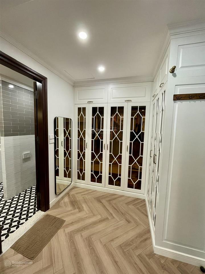 Hiếmảnh thực tế bán liền kề tô hiệu bà triệu, hà đông, 83m²x4 tầng, ô tô tránh, an ninh biệt lập