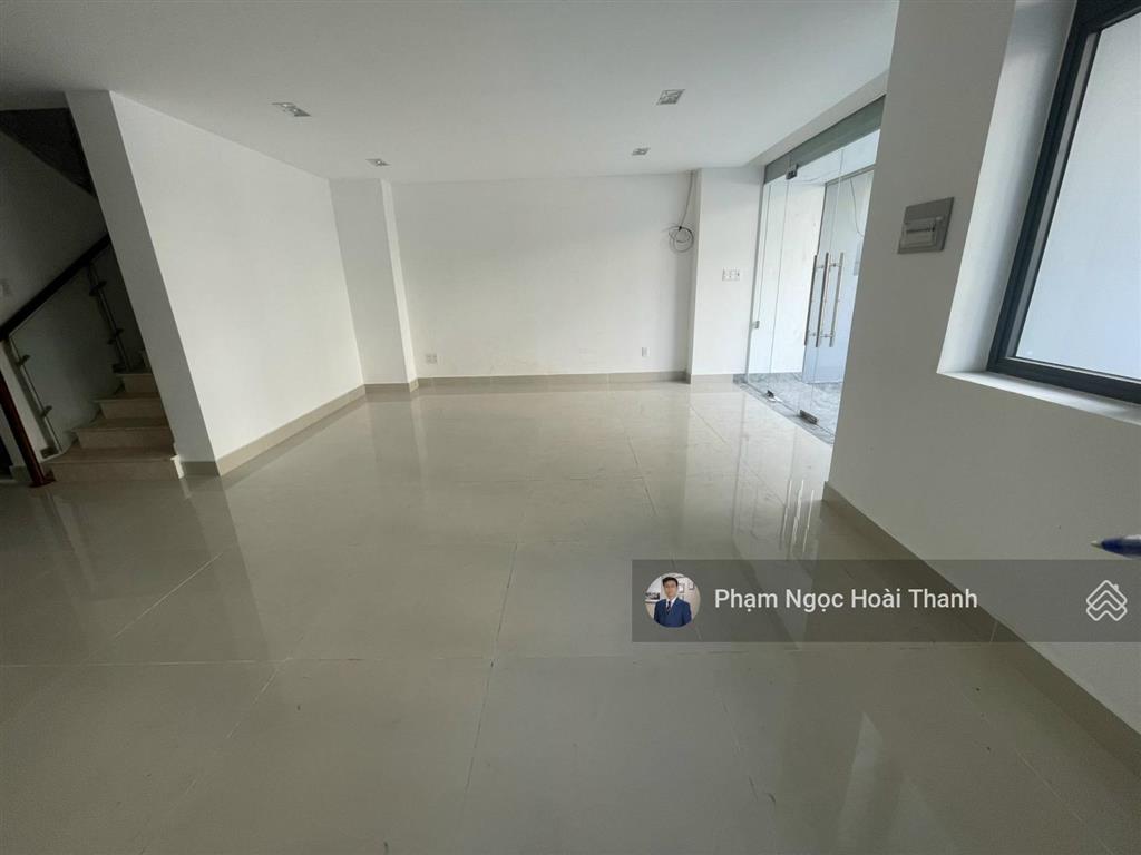 Bán villa ngay phan xích long | dt 8 x 16m (128m2) | 4 tầng | giá 49 tỷ