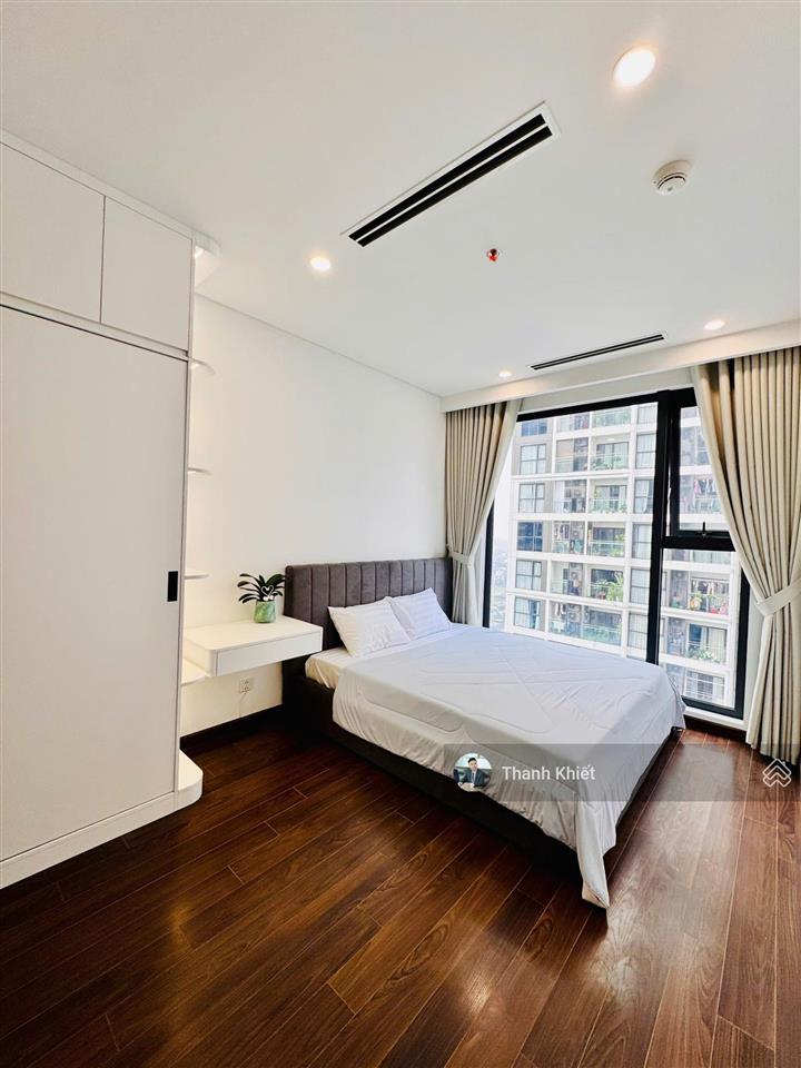 Cực hiếm, bán gấp căn 2 ngủ tonkin full đồ, sẵn sổ  0983 894 ***