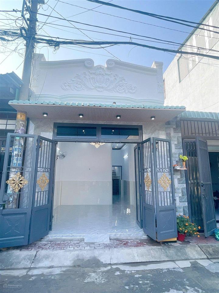 Bán nhà cấp 4 dt 4x10m  1,05 tỷ  ngay chung cư picity  tx14  quận 12