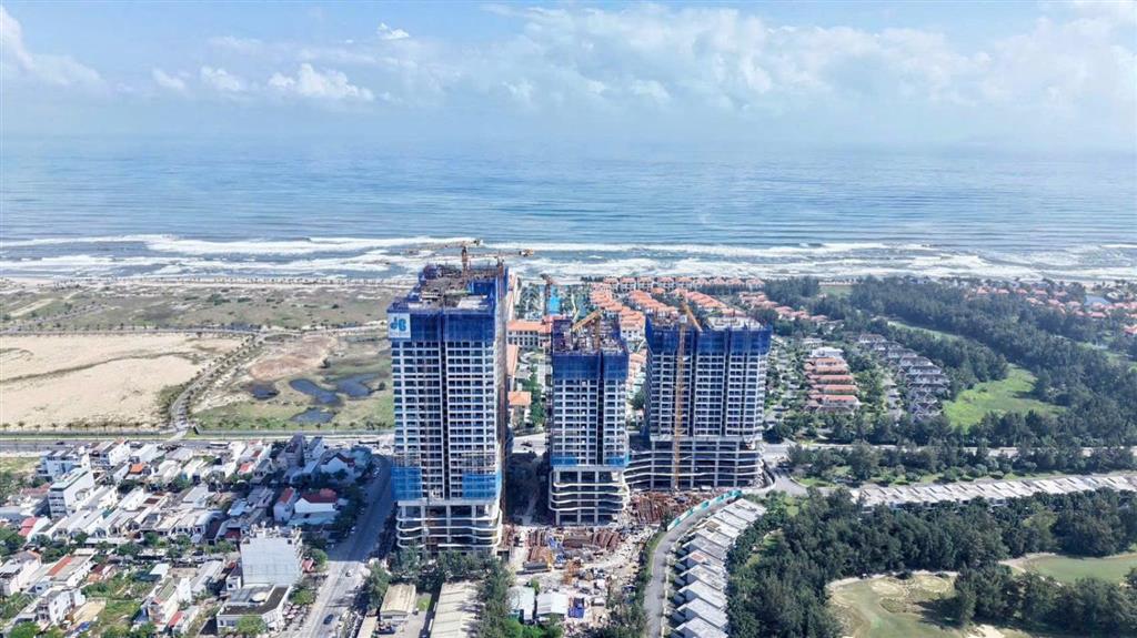 Chỉ 4 tỷ x sở hữu căn hộ 2 pn 83m2 view biển du lịch đà nẵng,cho thuê 35 tr/tháng, bàn giao 2026!