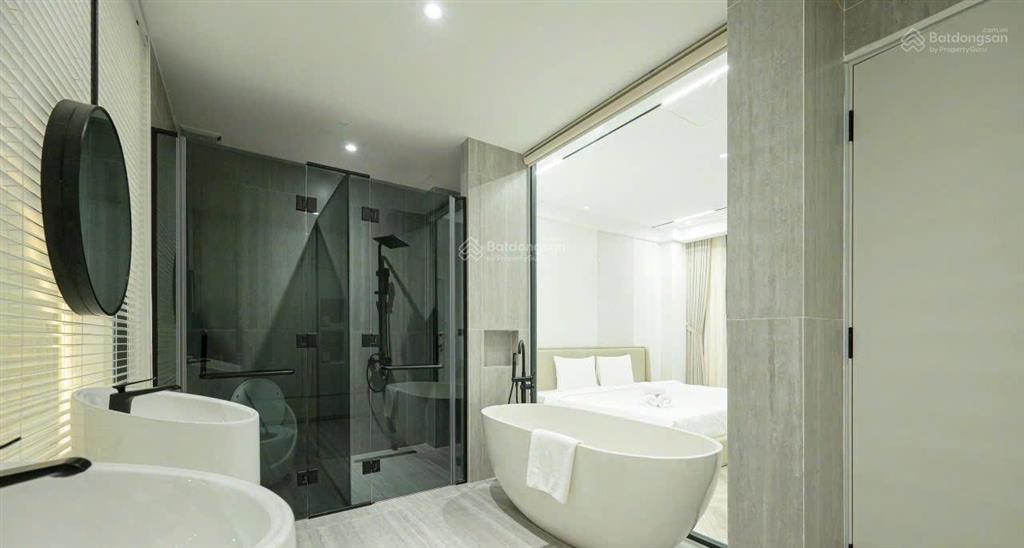 Tôi cần cho thuê ngay biệt thự mặt sông one river villa full nội thất 4pn, có hồ bơi 130tr/tháng