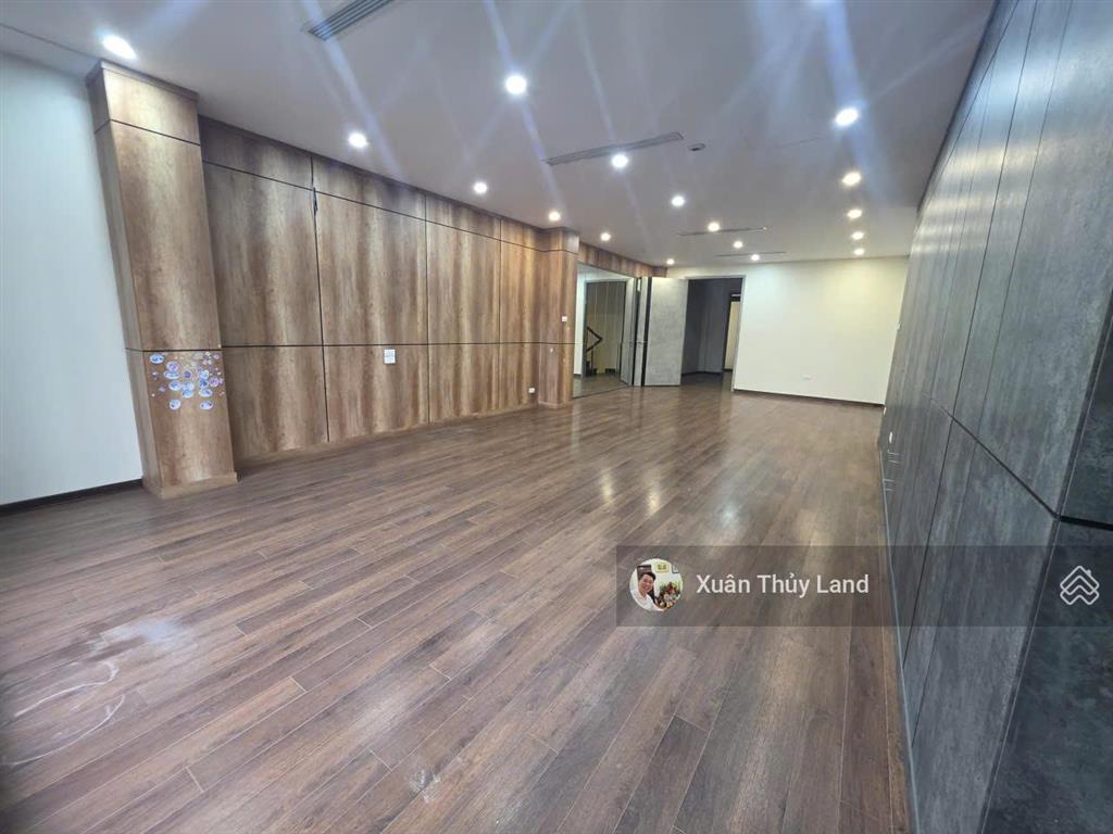 Cho thuê tòa nhà văn phòng  kinh doanh  nguyễn sơn  nguyễn văn cừ