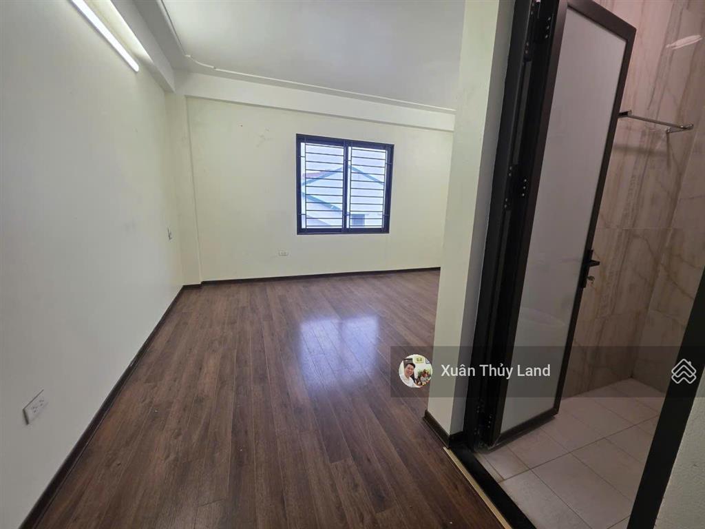 Cho thuê tòa nhà văn phòng  kinh doanh  nguyễn sơn  nguyễn văn cừ