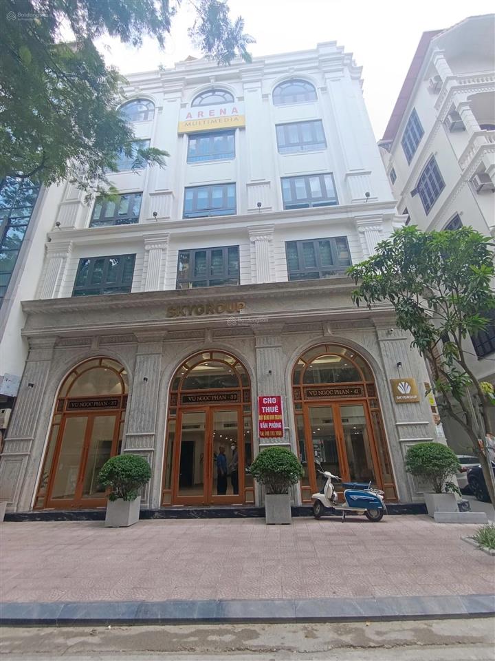 Cho thuê toà nhà phố nguyễn văn huyên cầu giấy, diện tích 130m2 x 6 tầng sạch đẹp, mặt tiền 10m