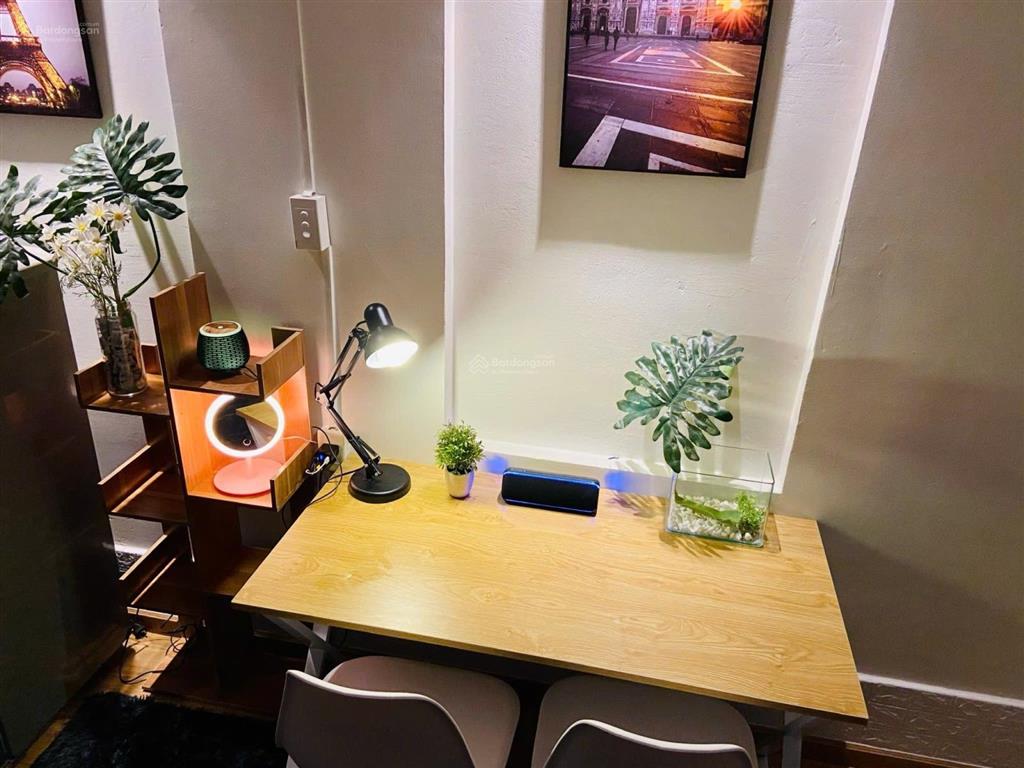 Cho thuê studio penthouse balcony 30m2 gần saigon pearl, vinhomes, cầu thủ thiêm