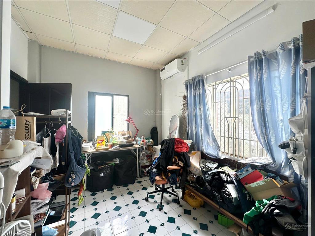 Cho thuê 2pn 1wc cửa sổ thoáng đầy đủ nội thất sát bên phan xích long  ngã tư phú nhuận