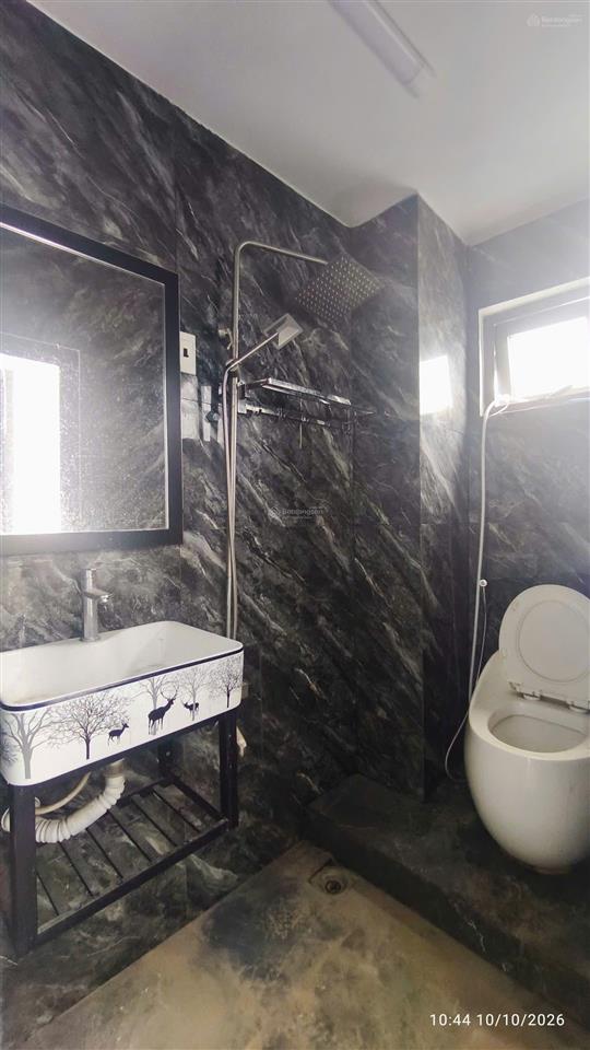 Cho thuê 2pn bancol siêu to siêu chill + full nội thất sát bên phan xích long, ngã tư phú nhuận
