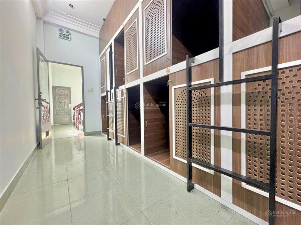 Sleepbox cao cấp mới 100%  cửa khoá riêng tư  đầy đủ tiện nghi  có ban công  kha vạn cân