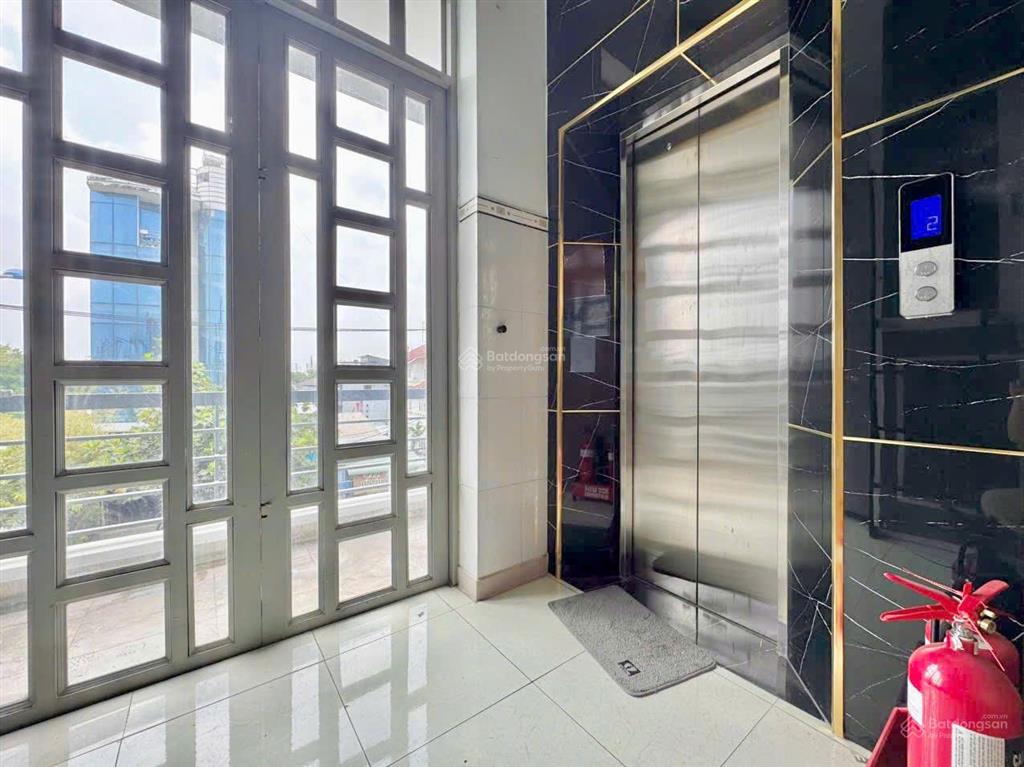 Sleepbox cao cấp mới 100%  cửa khoá riêng tư  đầy đủ tiện nghi  có ban công  kha vạn cân