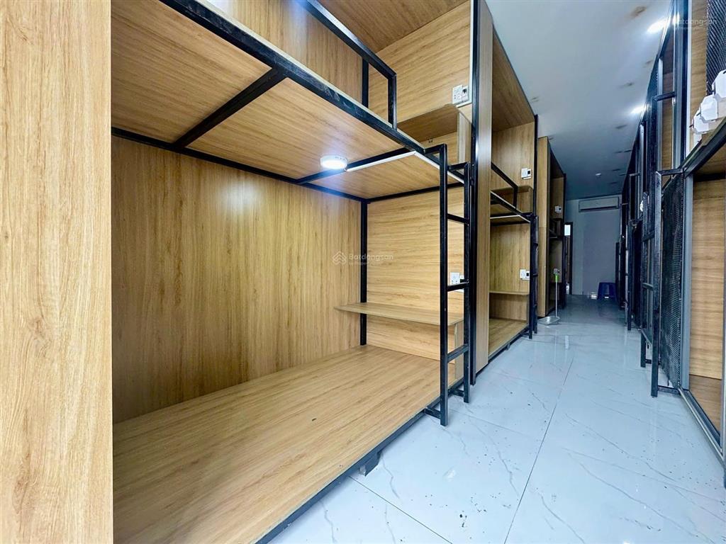 Cho thuê sleepbox mới 100% có ban công tại thủ đức gần đh sư phạm kỹ thuật, đh ngân hàng