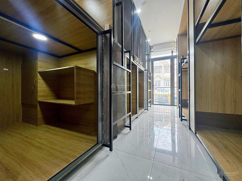 Cho thuê sleepbox mới 100% có ban công tại thủ đức gần đh sư phạm kỹ thuật, đh ngân hàng